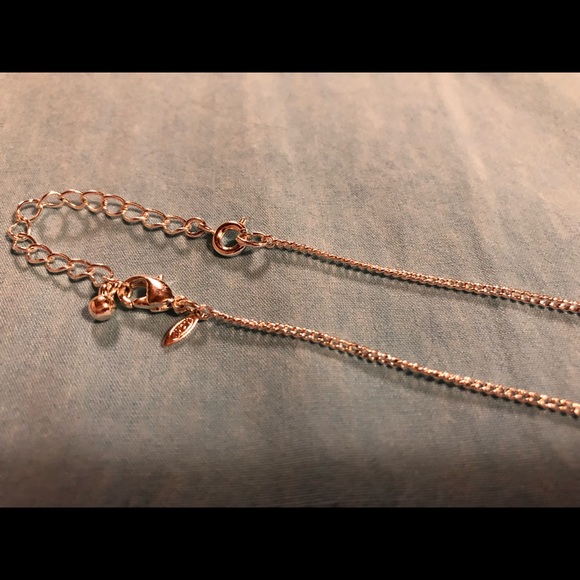 Butterfly 🦋 Necklace & Earrings Gift Set NIB - Picture 6 of 6